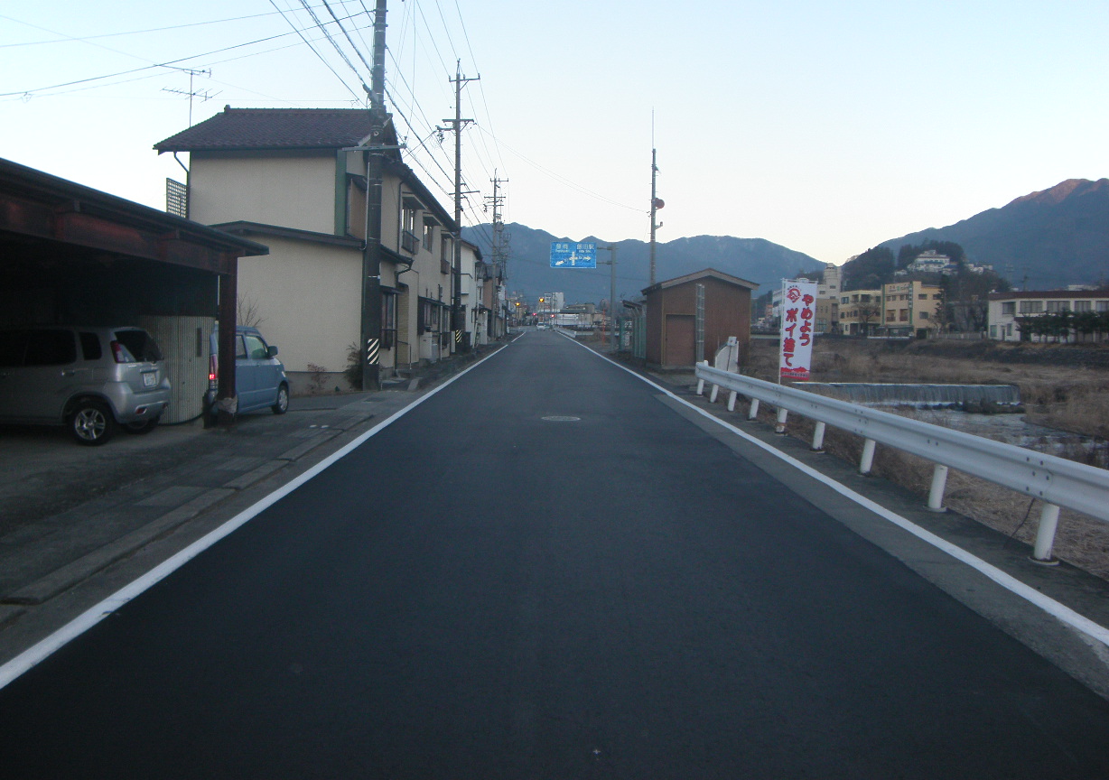 平成28年度 防災・安全交付金（修繕）舗装補修・道路占用路面復旧合併工事